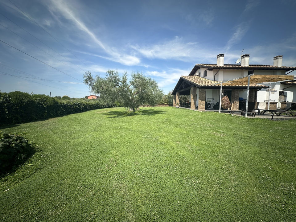 Villa - Image 37