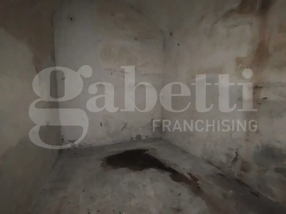 Magazzino - Image 15