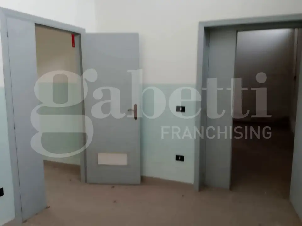 Capannone - Image 11