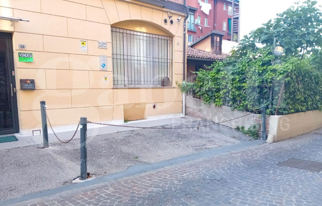 Posto Auto - Image 2