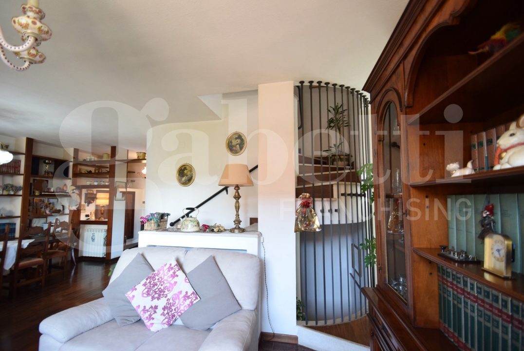 Villa - Image 5