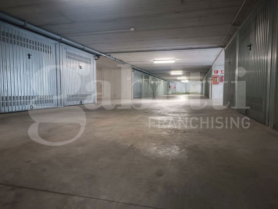 Box - Image 10