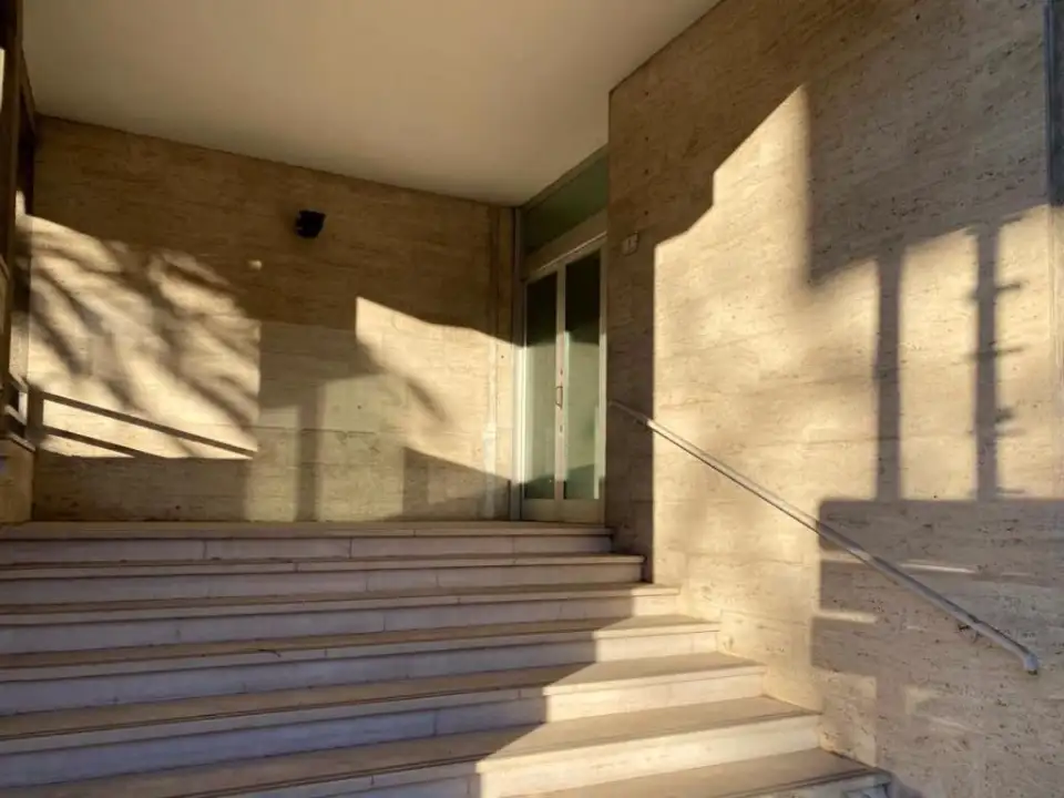 Edificio Direzionale - Image 18