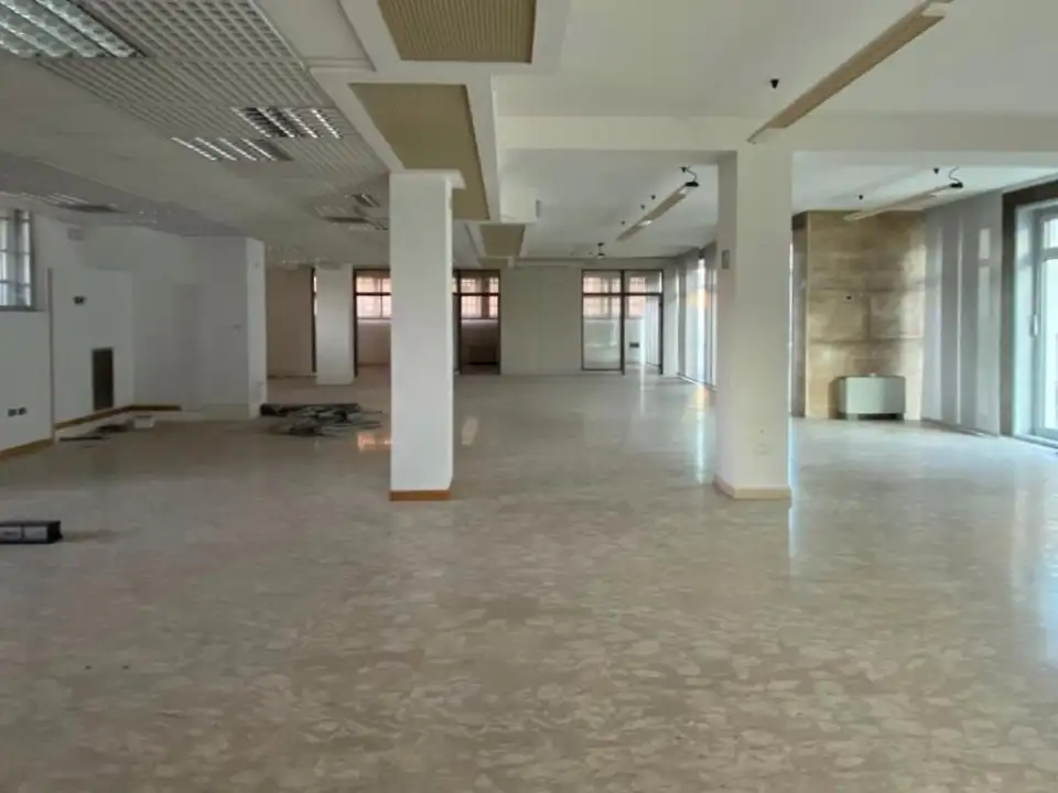 Edificio Direzionale - Image 4