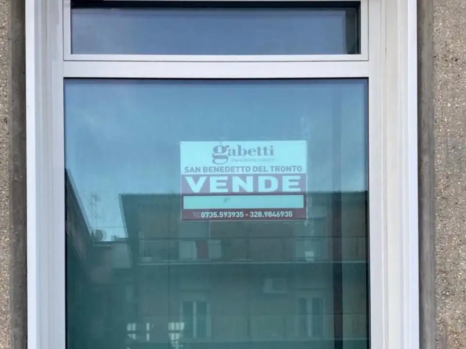 Edificio Direzionale - Image 19