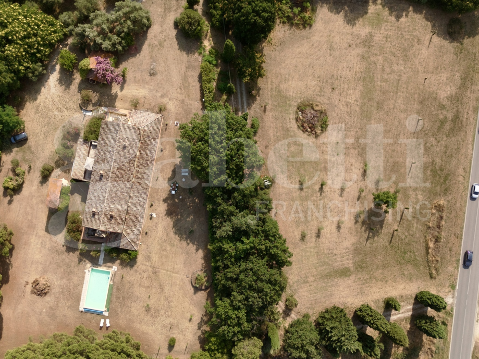 Villa - Image 50