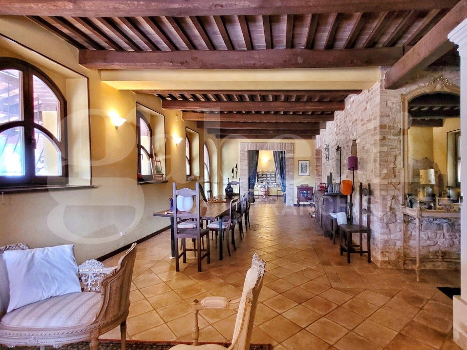 Villa - Image 5