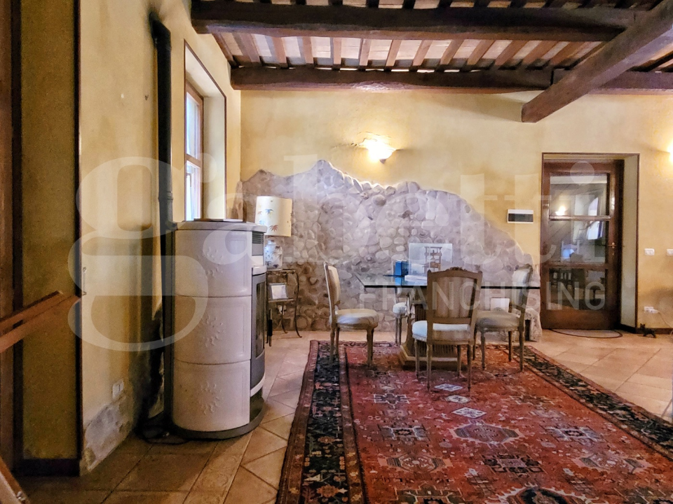 Villa - Image 8