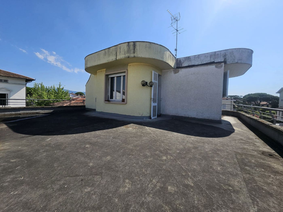 Villa - Image 13