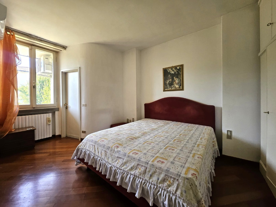 Villa - Image 11