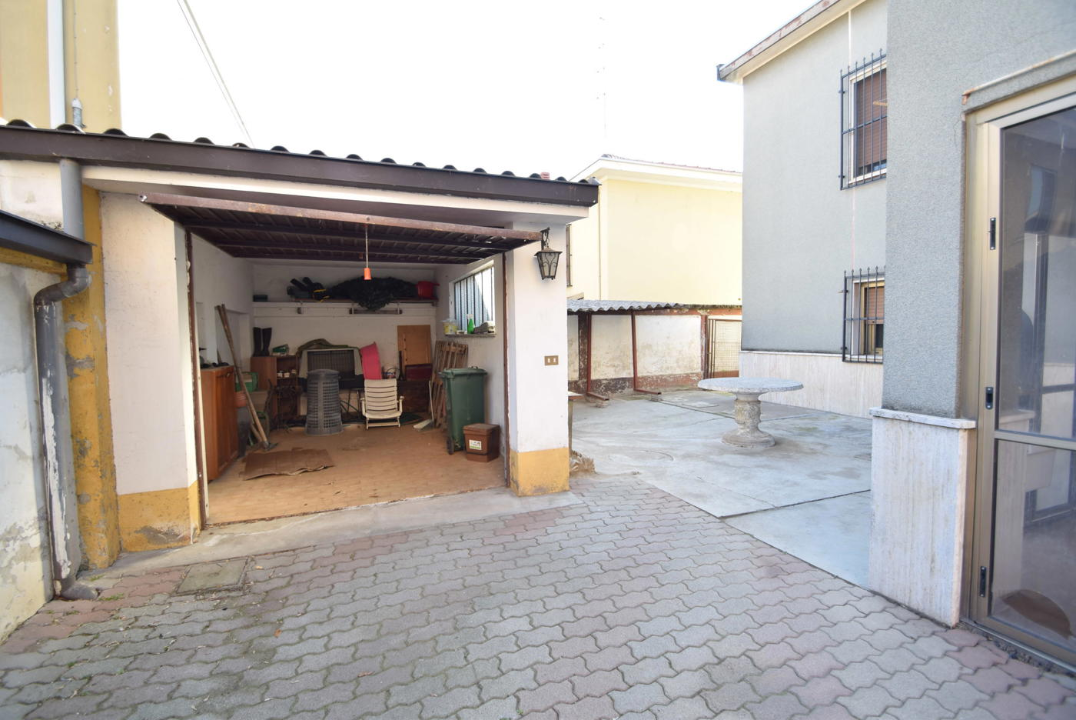Villa - Image 7