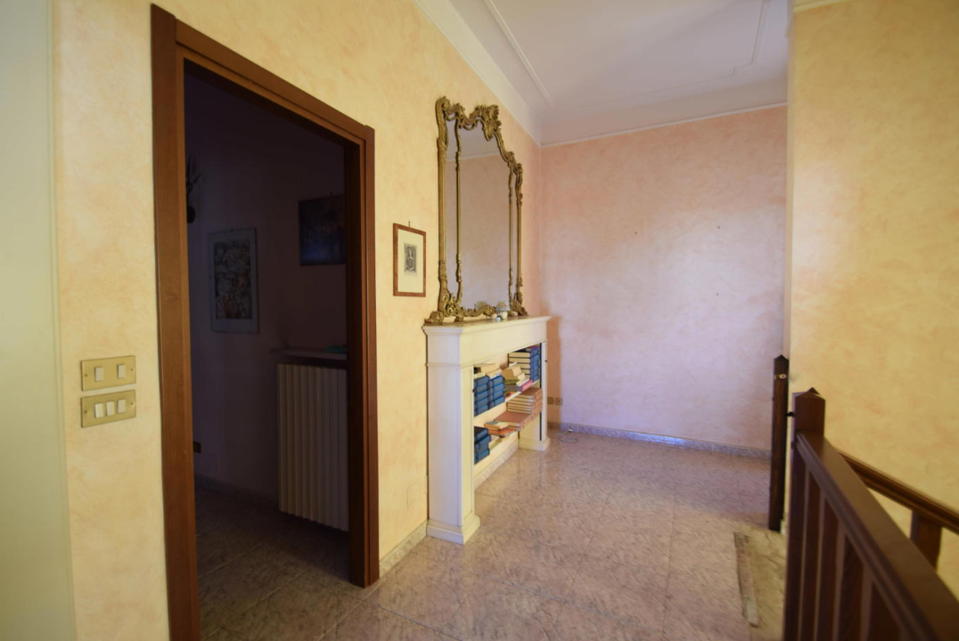 Villa - Image 12