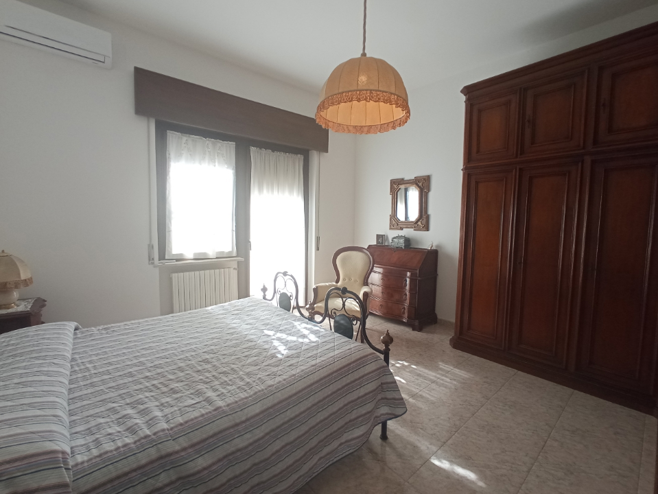 Villa - Image 33