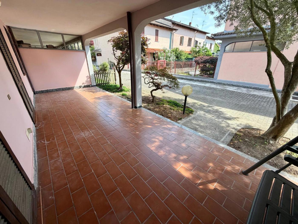 Villa - Image 25