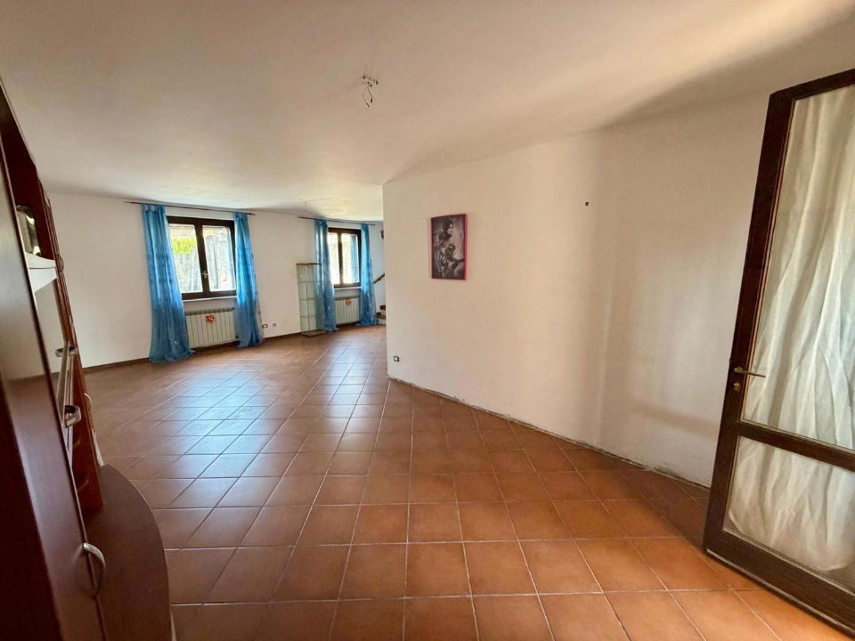 Villa - Image 3