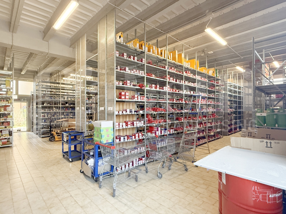Magazzino - Image 31