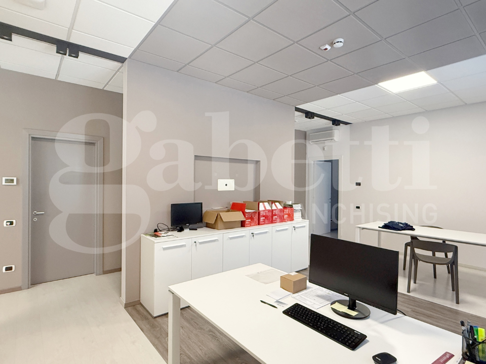 Magazzino - Image 12