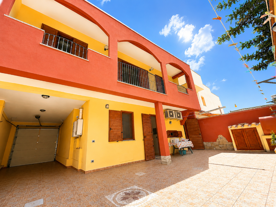 Villa - Image 1