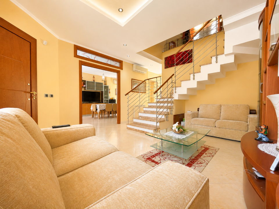 Villa - Image 7
