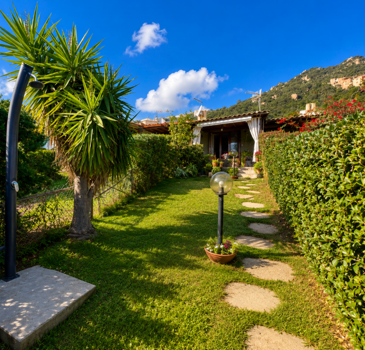 Villa - Image 3