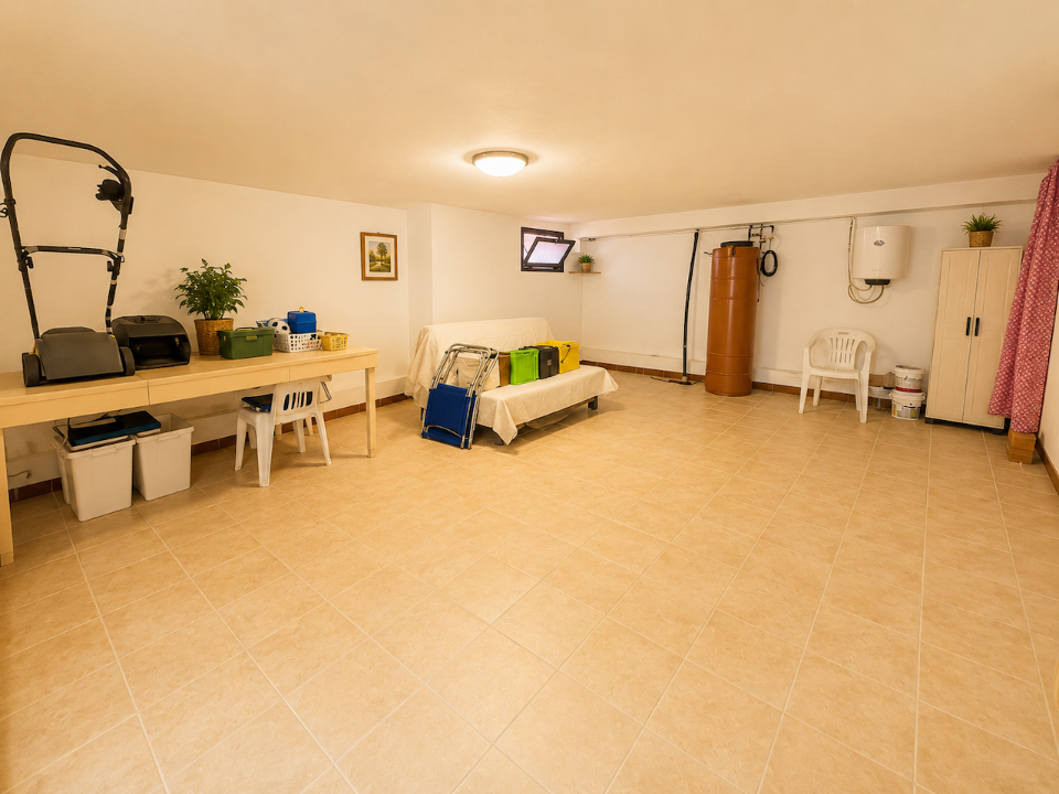 Villa - Image 21