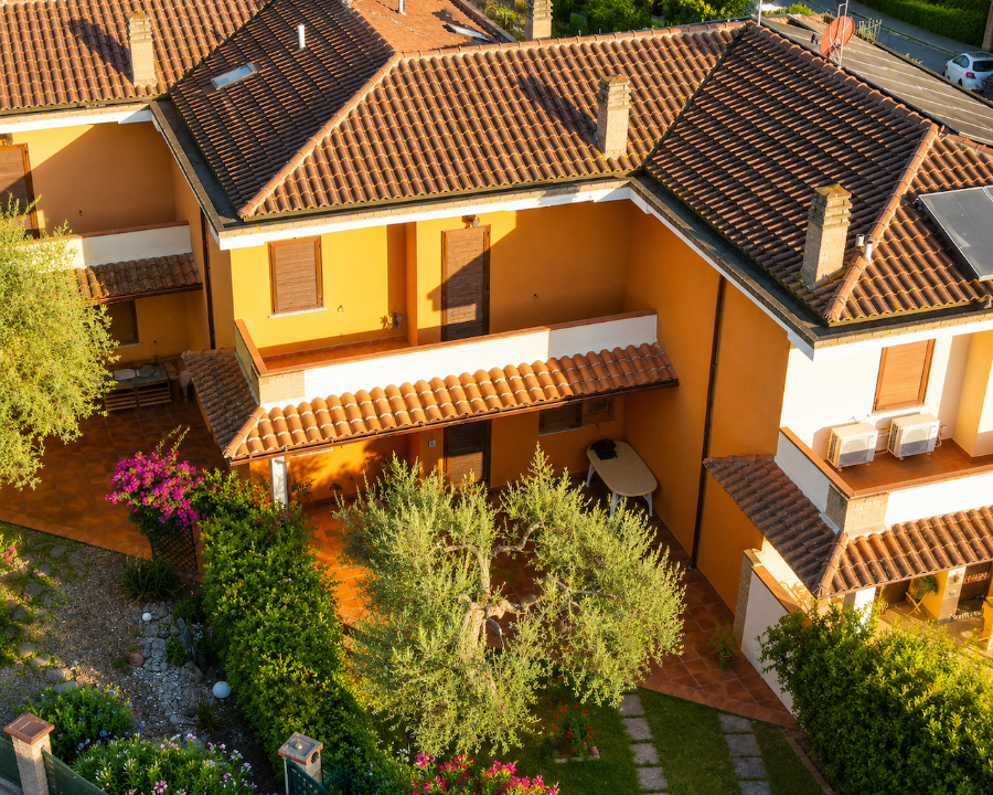 Villa - Image 1