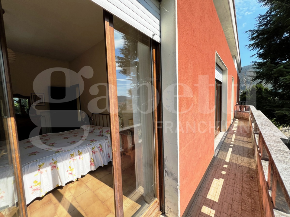 Villa - Image 37