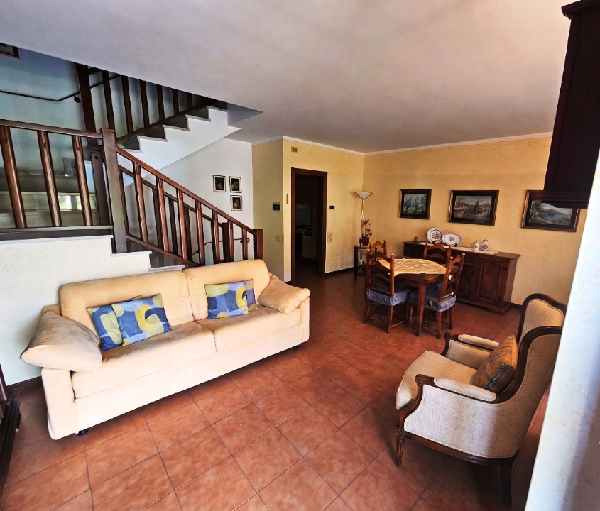 Villa - Image 5