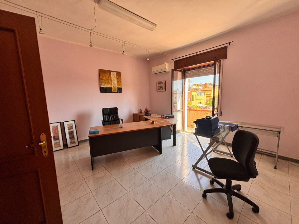 Ufficio - Image 1
