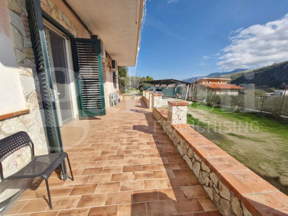 Villa - Image 9