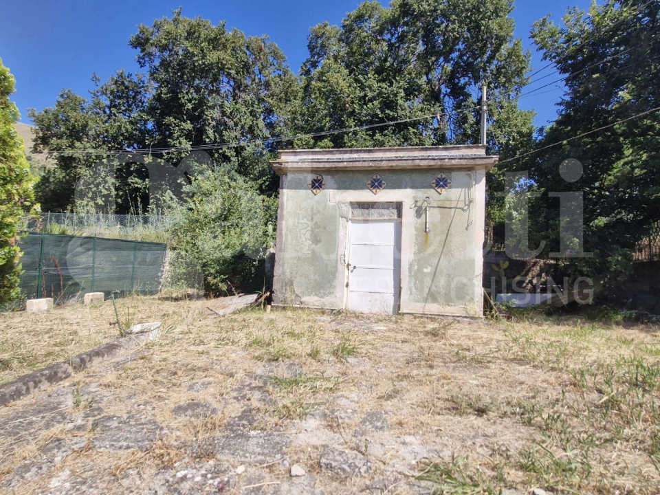 Villa - Image 8