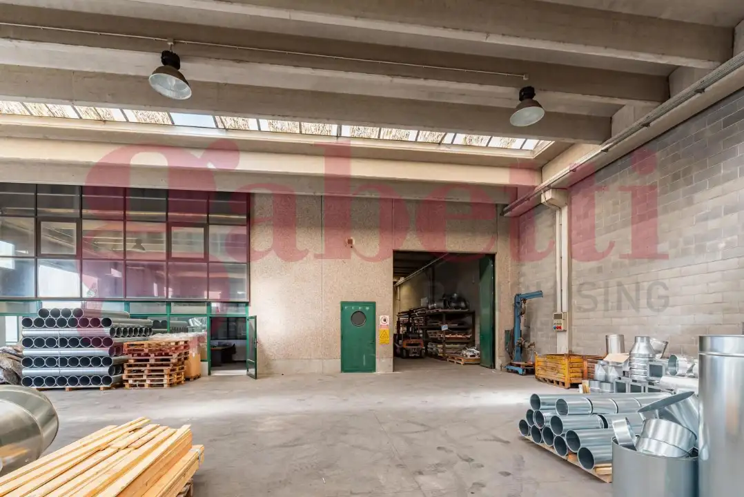 Capannone - Image 14