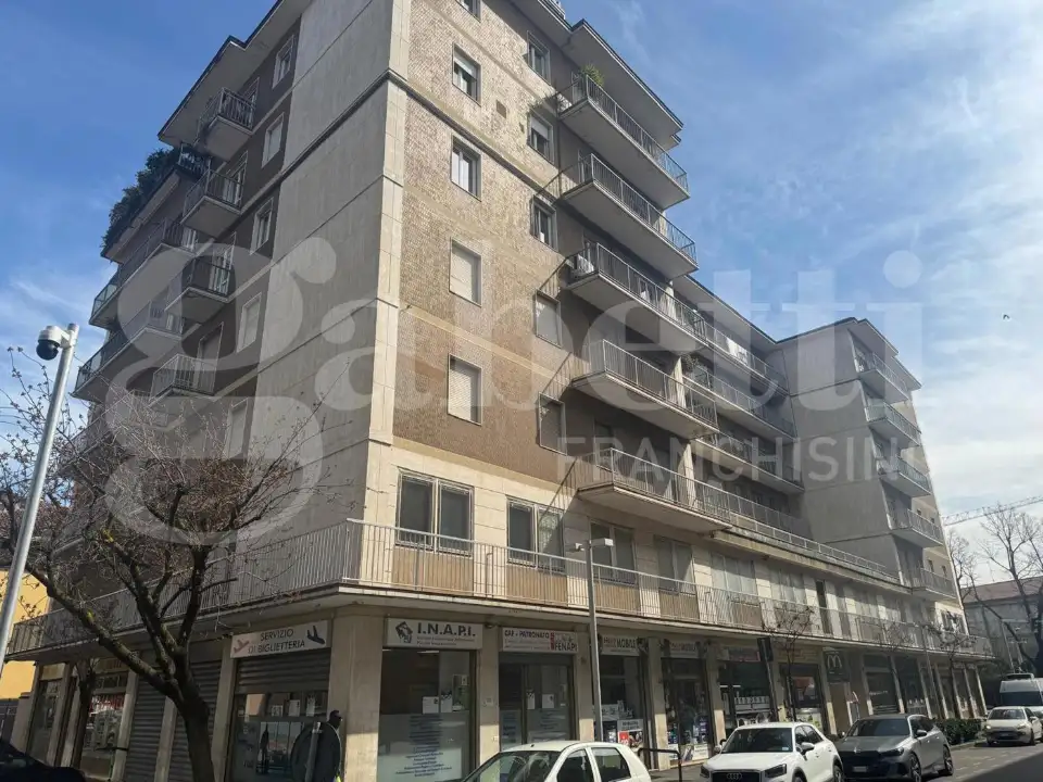 Edificio Direzionale - Image 11