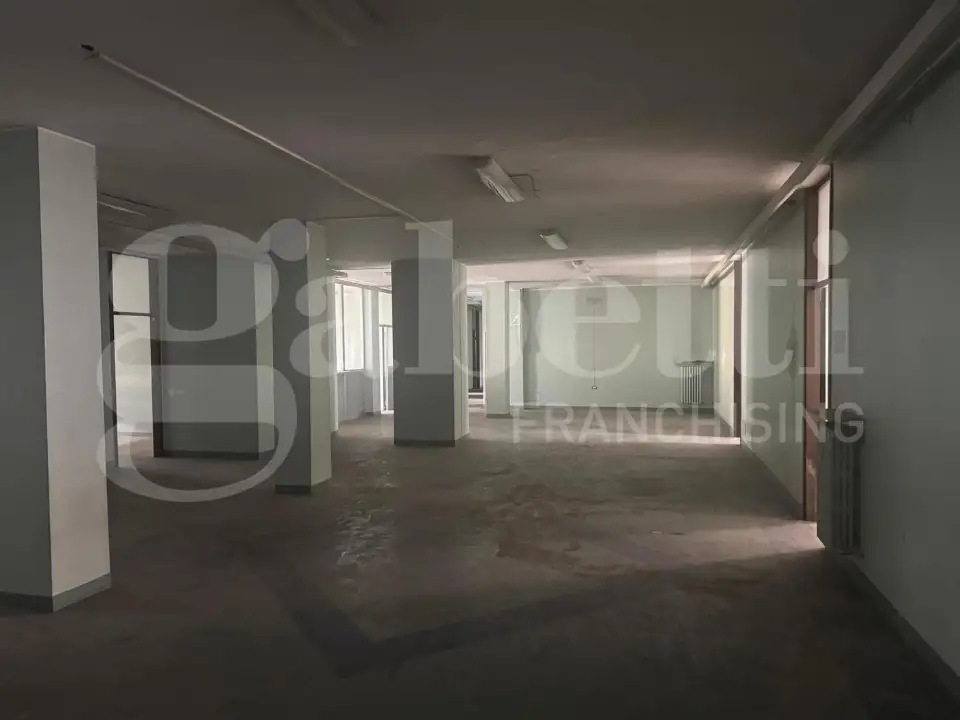 Edificio Direzionale - Image 17