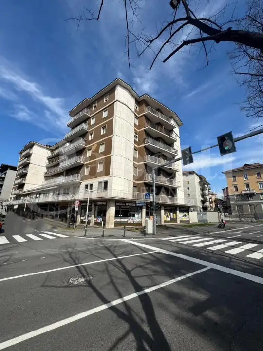 Edificio Direzionale - Image 2