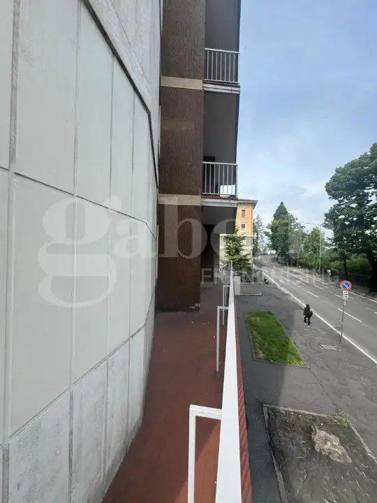 Edificio Direzionale - Image 20