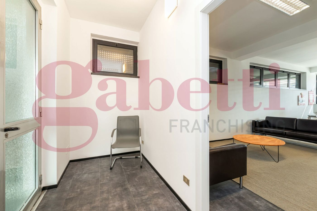 Capannone - Image 28