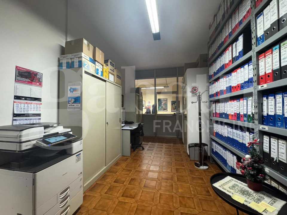 Capannone - Image 32