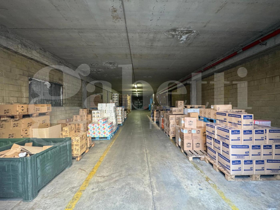 Capannone - Image 23