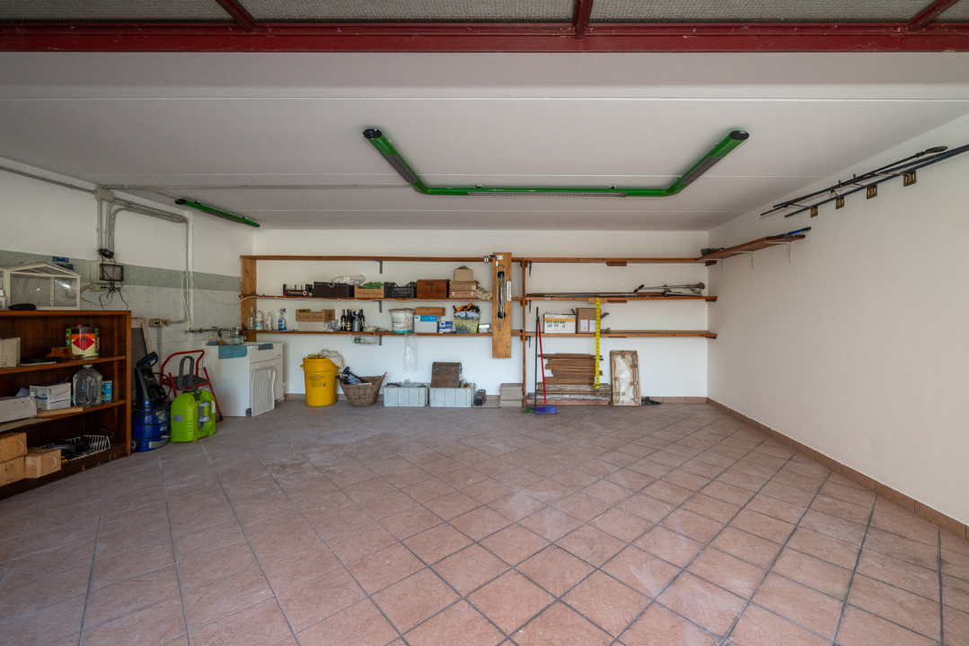 Villa - Image 49