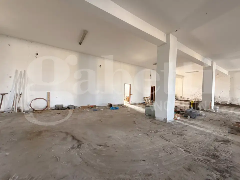 Capannone - Image 34