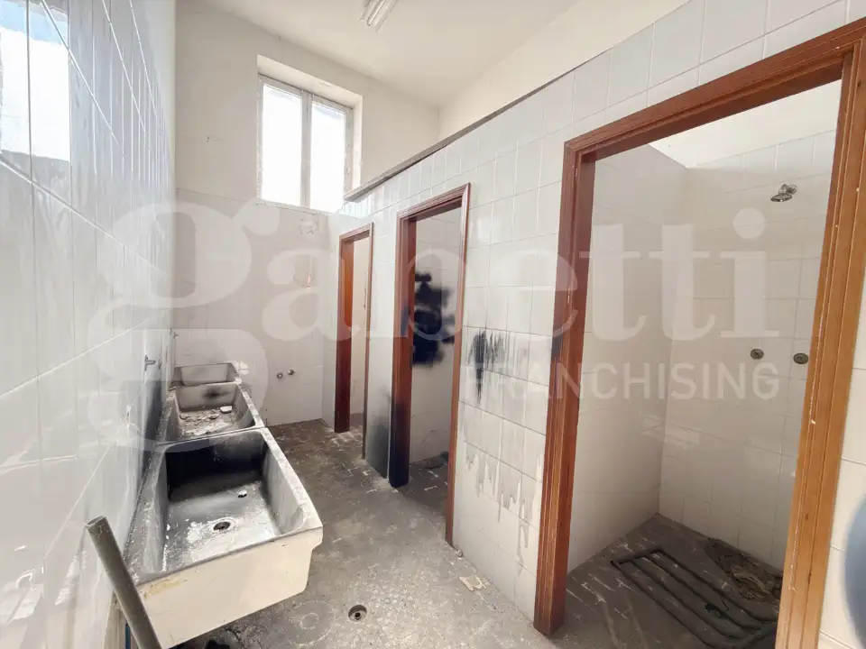 Capannone - Image 37