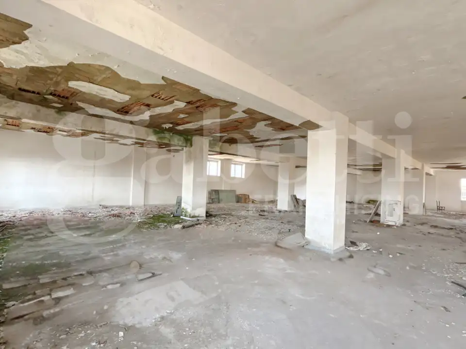 Capannone - Image 36