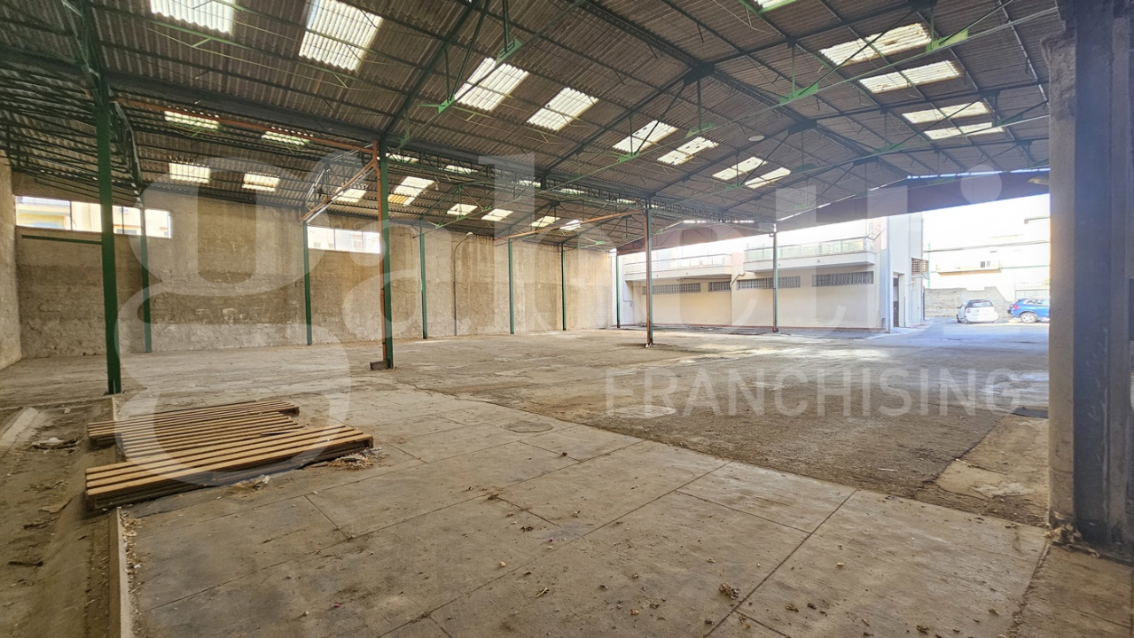 Capannone - Image 11