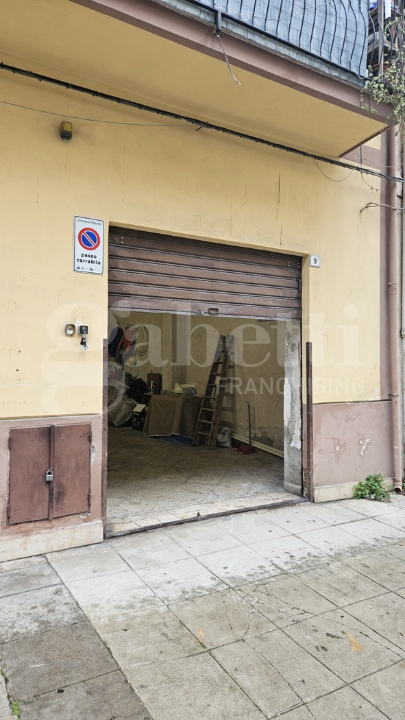 Magazzino - Image 1