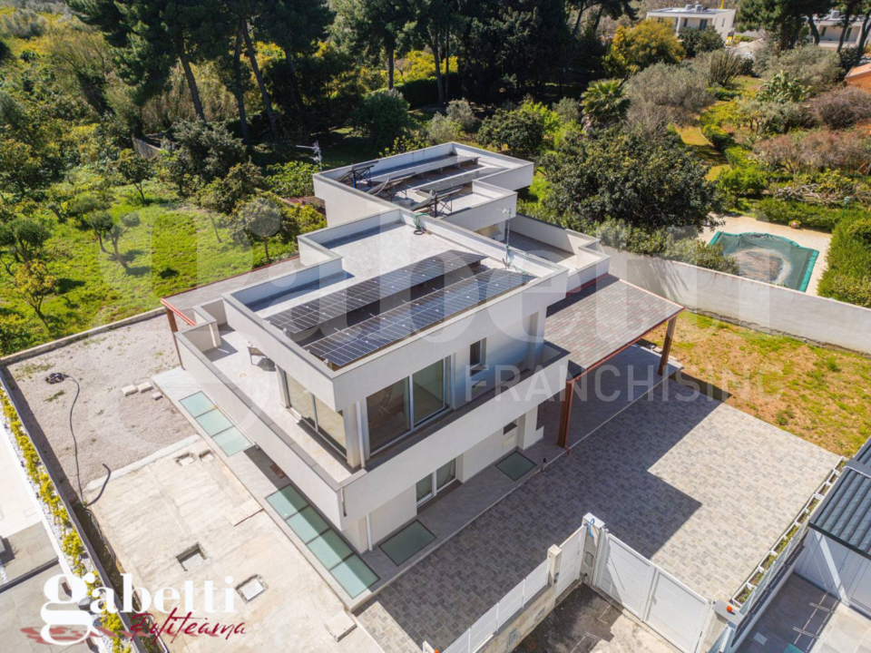 Villa - Image 27