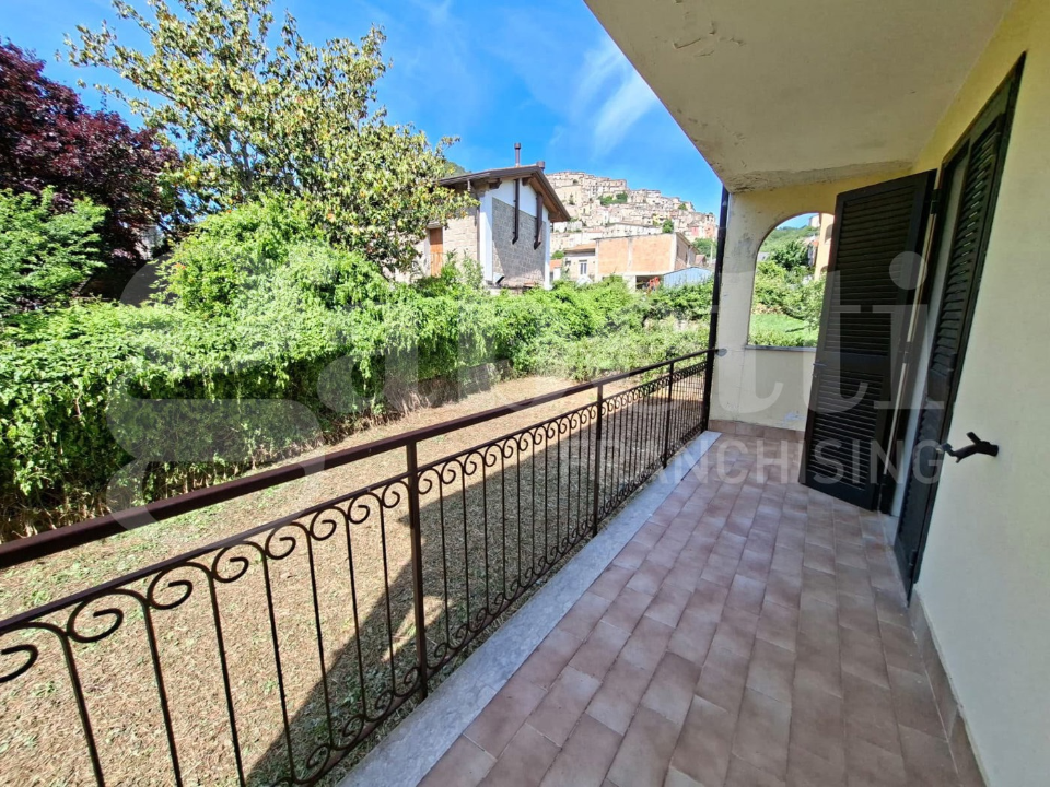 Villa - Image 20