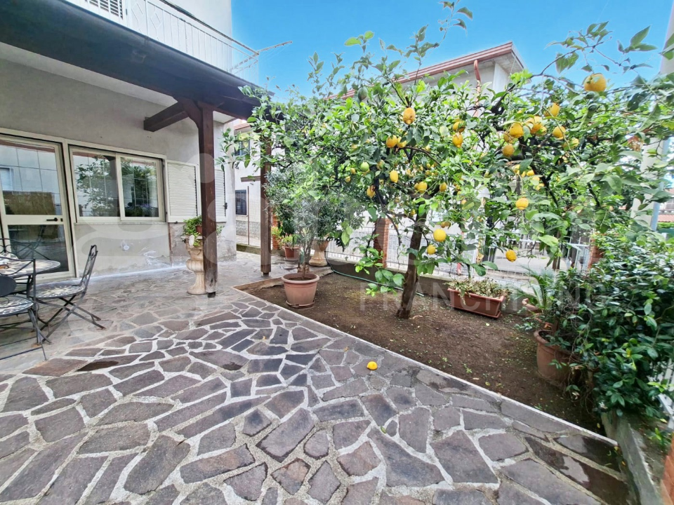 Villa - Image 5