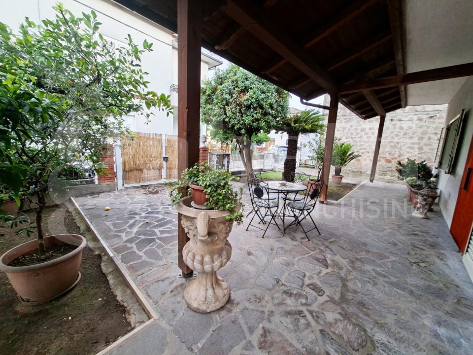 Villa - Image 6