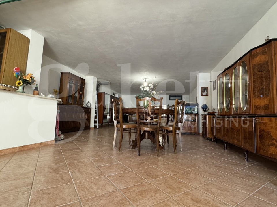 Villa - Image 38